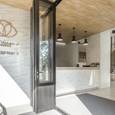 Carnation Residence Samut Prakan Exterior photo