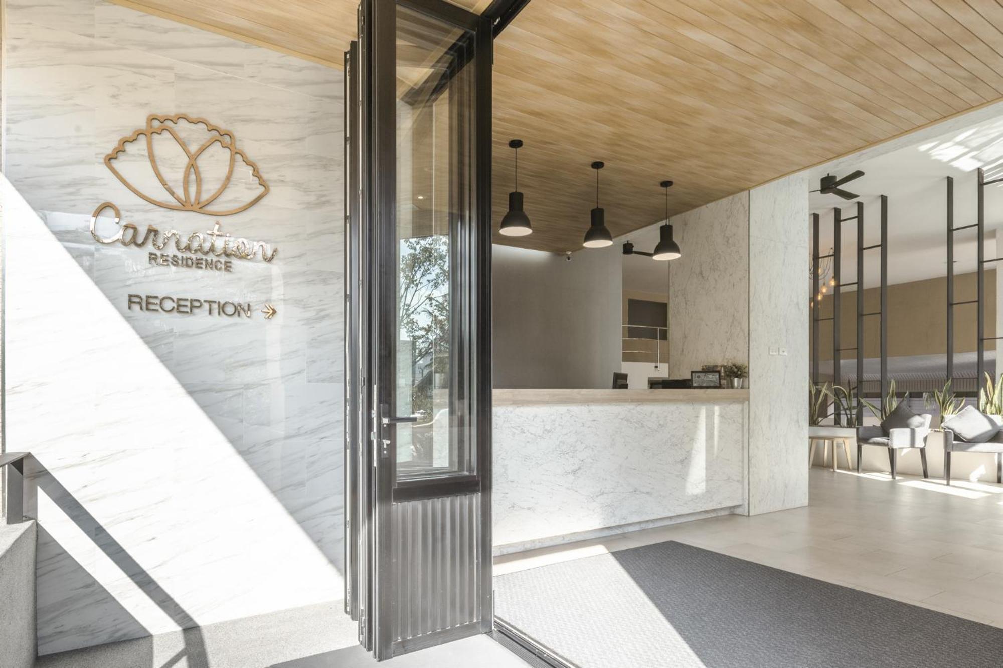 Carnation Residence Samut Prakan Exterior photo