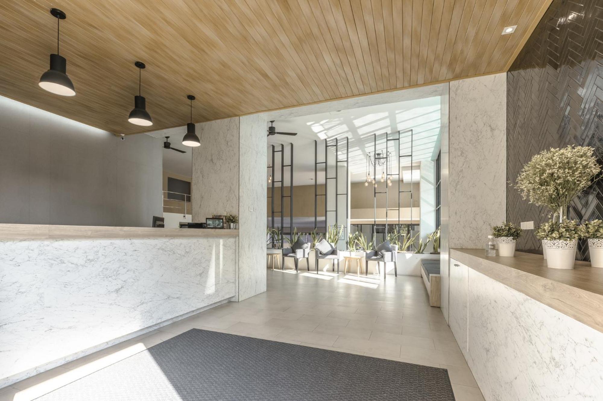Carnation Residence Samut Prakan Exterior photo