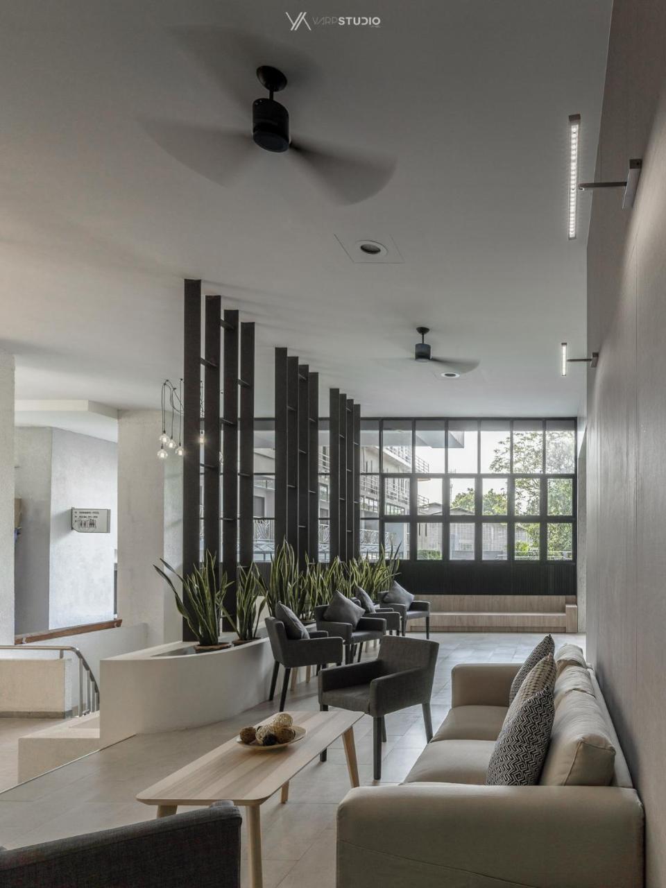 Carnation Residence Samut Prakan Exterior photo