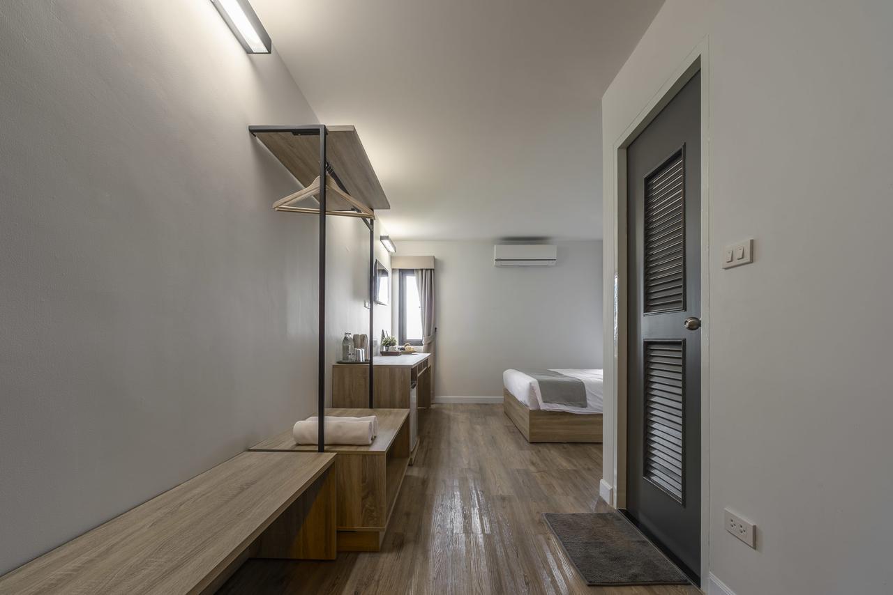 Carnation Residence Samut Prakan Exterior photo